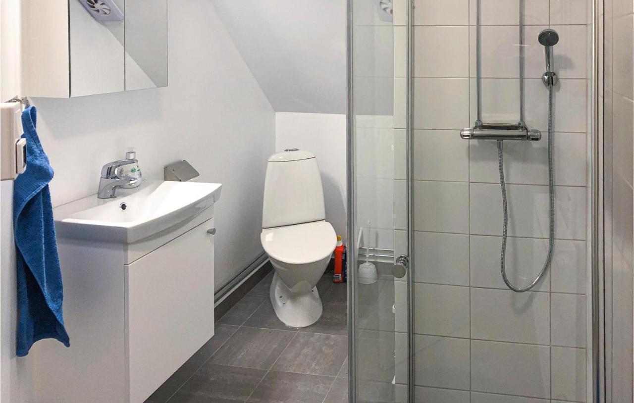 Nice Home In Mantorp With Kitchen Εξωτερικό φωτογραφία